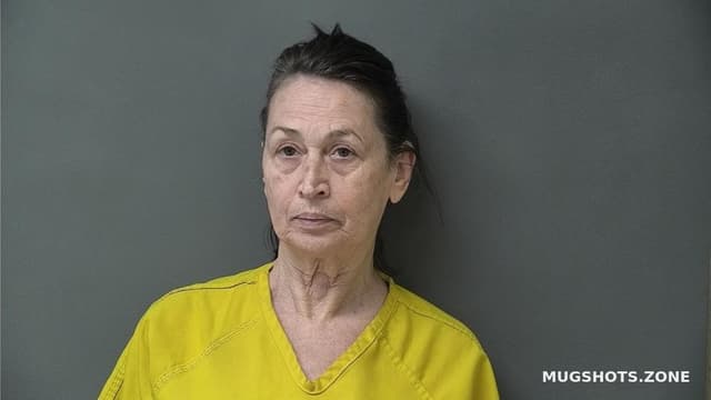 Tamie Renee Stoops