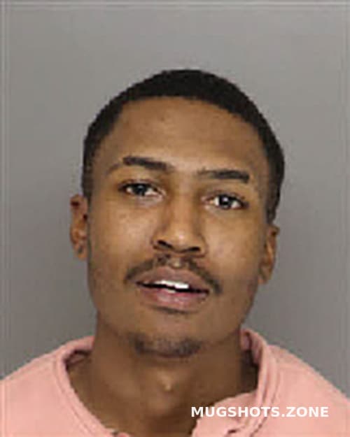 Uryan Latrell Larden