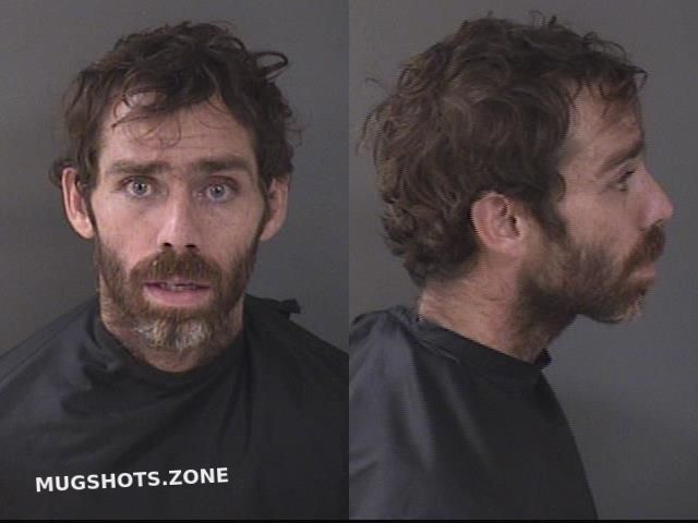 Christopher E Runyon