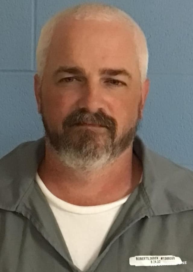 Derek Brett Roberts